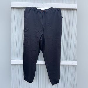 NWT/ XL Black scrubs pants.